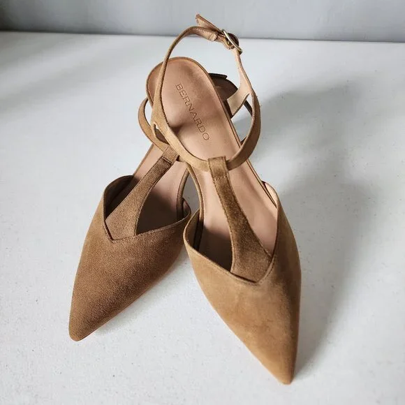 Bernardo Kitten Heel Pumps "NEW" - Picture 9 of 14